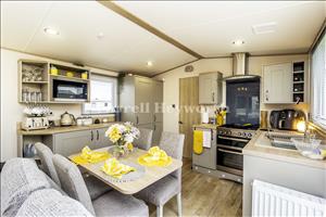 Kitchen dining room