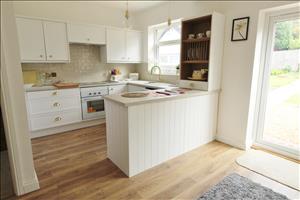 12 hillmount kitchen