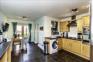 Kitchen dining room