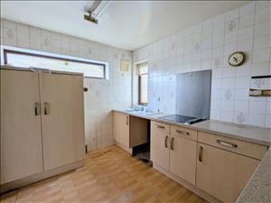 Kitchen 3