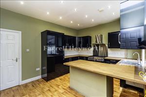 Kitchen dining room