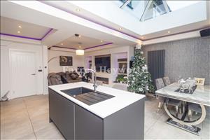 Open Plan Living 2