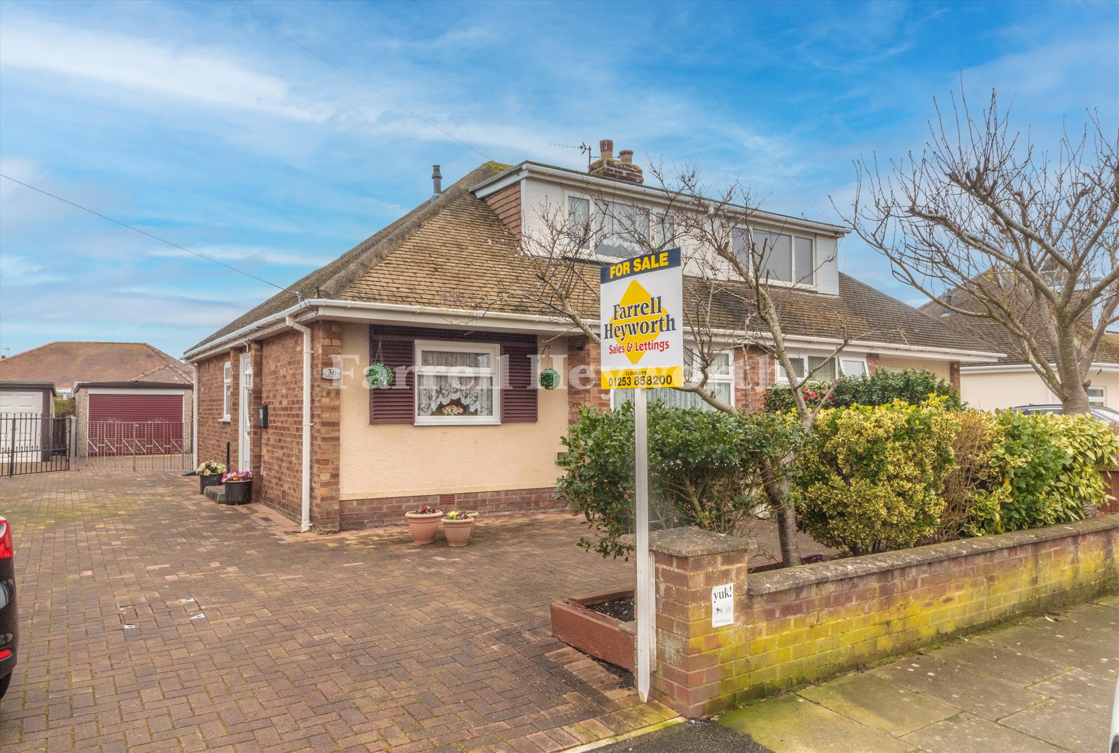 36 Oxenholme Avenue