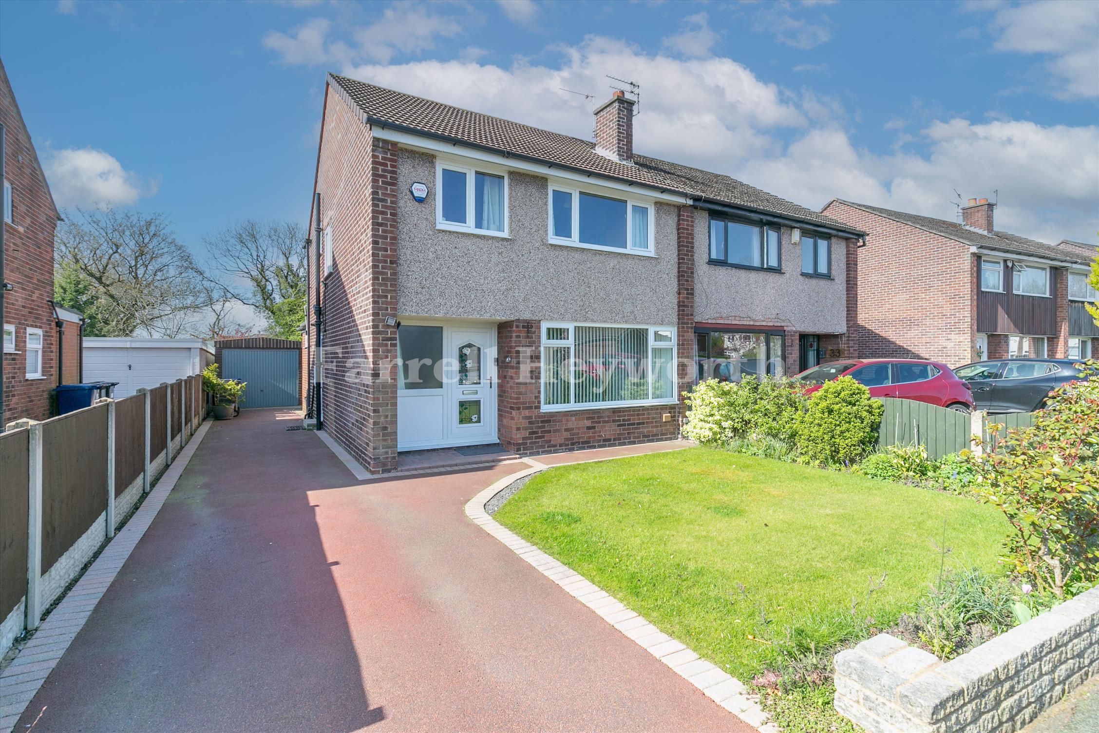 31 Renshaw Drive