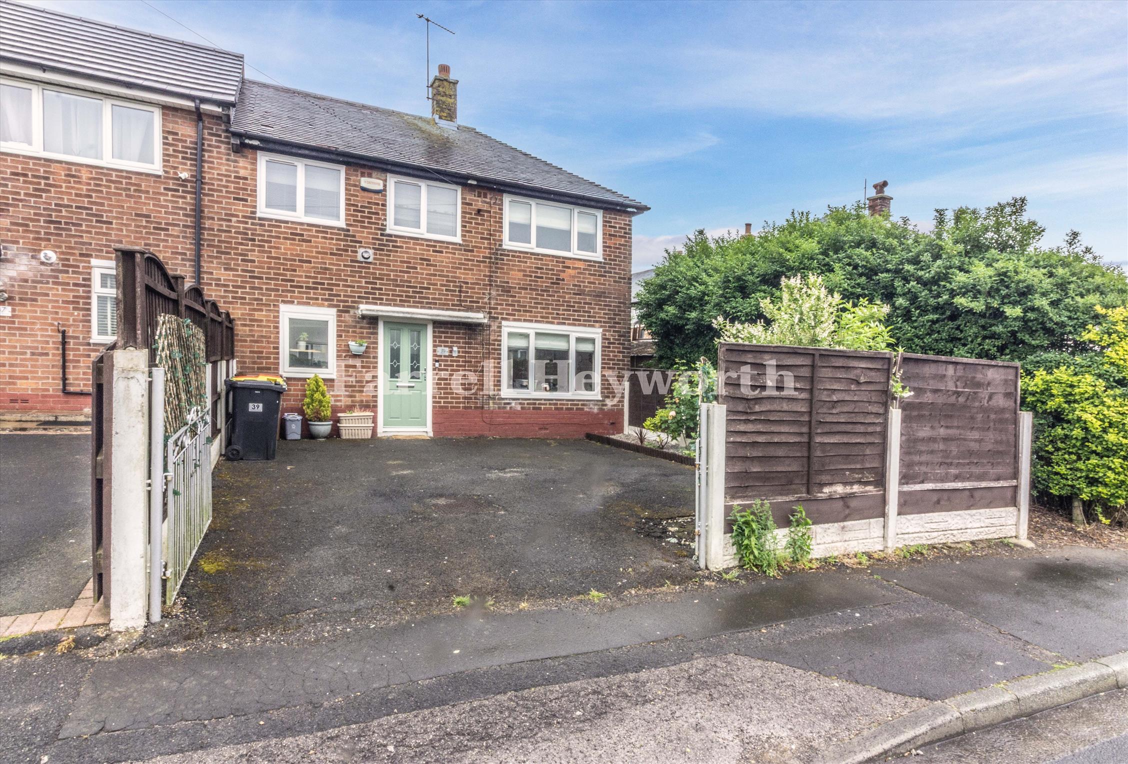 39 Croasdale Avenue